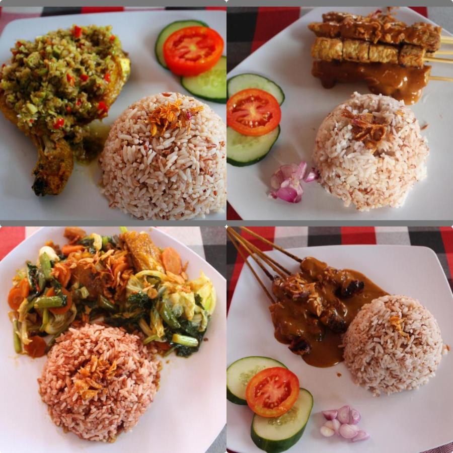 One Homestay And Warung Munduk エクステリア 写真